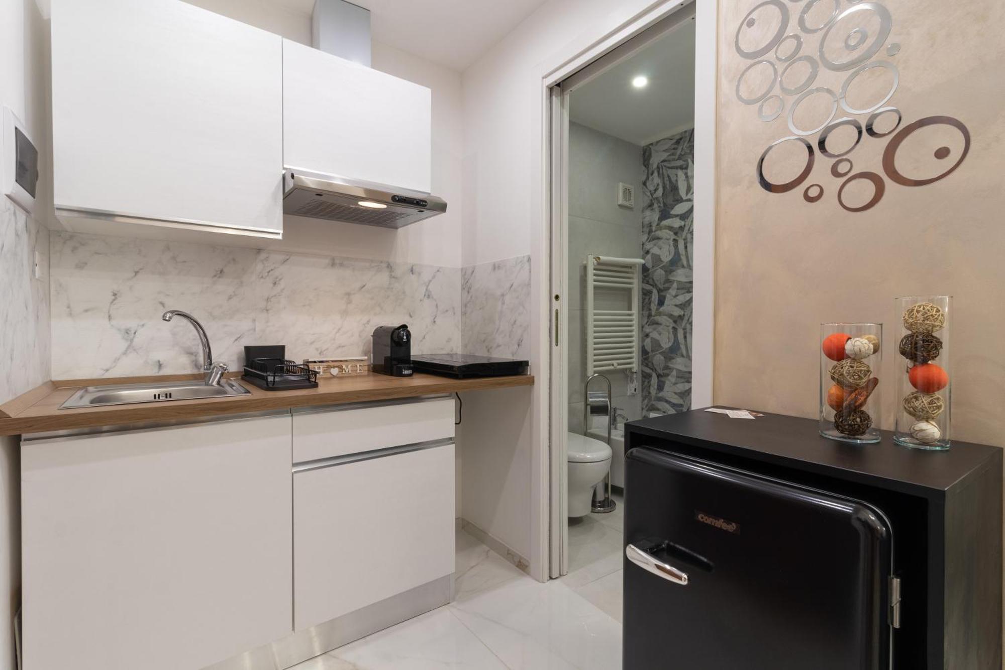 Eralight21 Apartments Бари Экстерьер фото